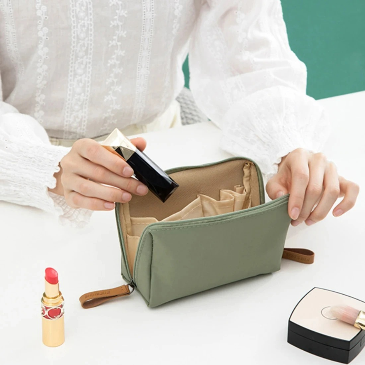 ChicPack – Stilig og funksjonell vanntett sminkeveske