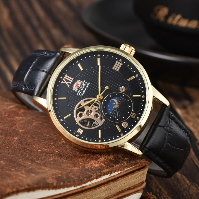 Solara Orient-klokke