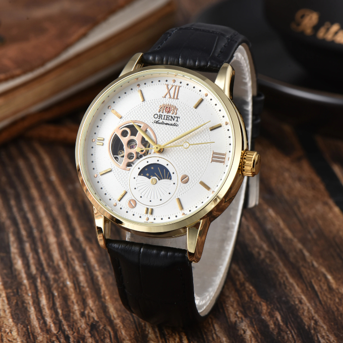 Solara Orient-klokke