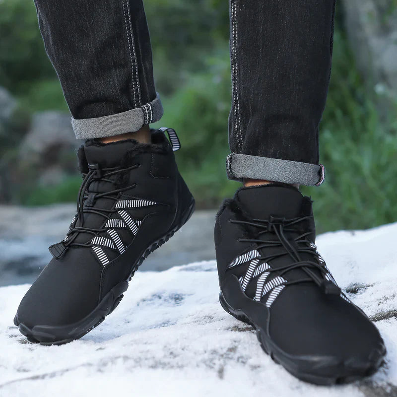 Carter Elite - sklisikker og universell vinterbarfotsko