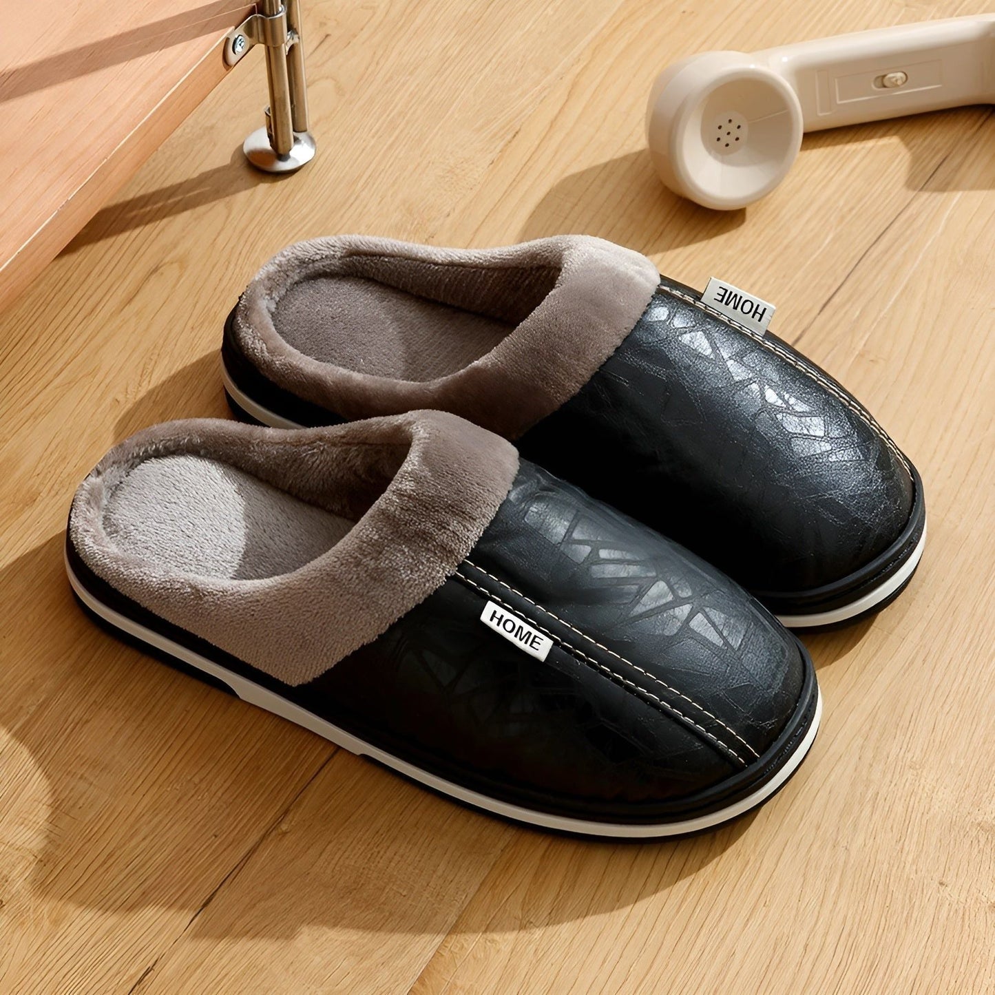 CozyWalk Slippers - Vanntette tøfler i skinn