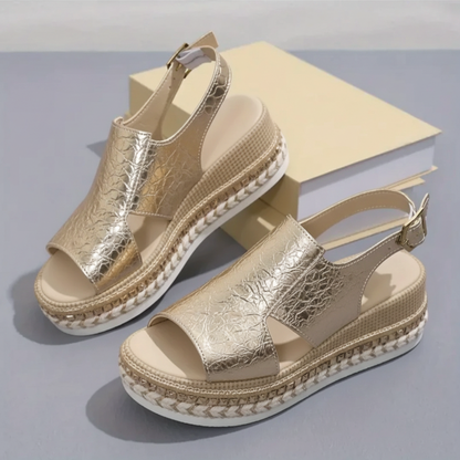 Sandra - Plattformsandaler med slingback