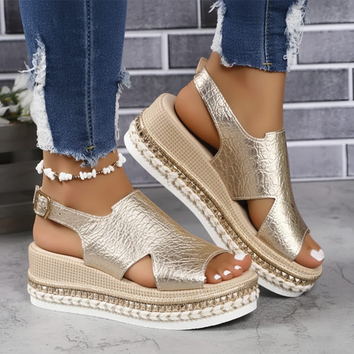 Sandra - Plattformsandaler med slingback
