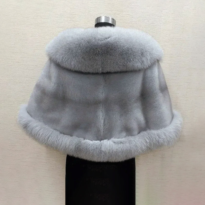 Damefuskepels-kåpesjal med bred krage