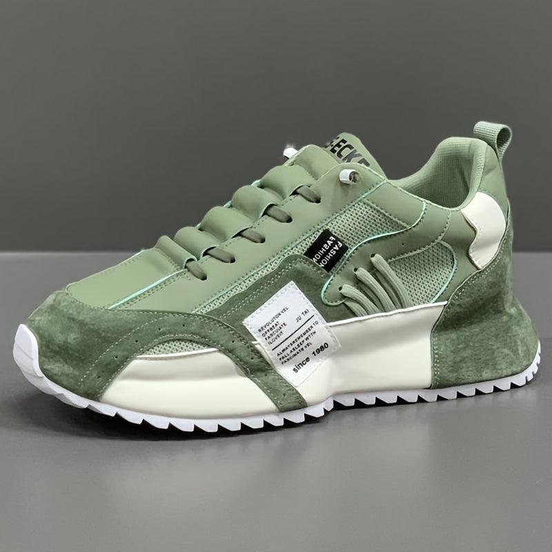 Komfortable, trendy sko for jogging og camping